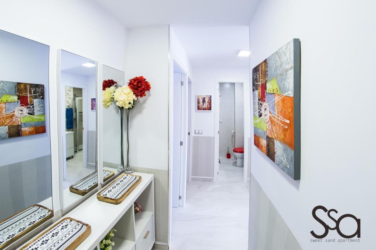 My Sweet Red Apartment Benidorm Exterior photo